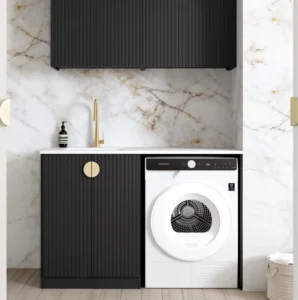 OTTI Marlo Black Laundry